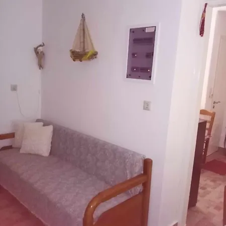 Spilios House شقة